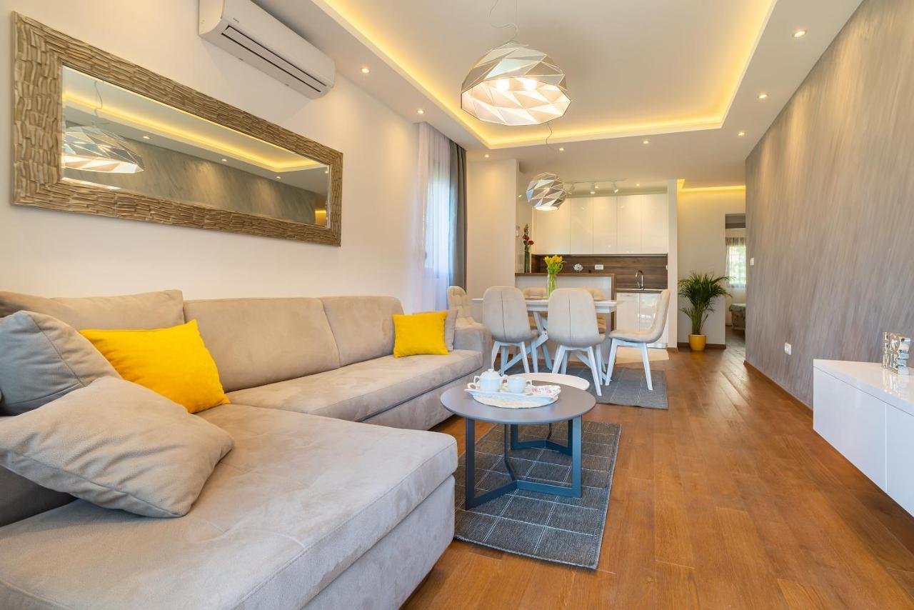 Montefiori Lux View Apartment Kotor Luaran gambar